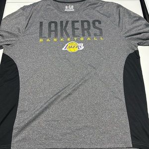 2XL NBA Los angeles Lakers shirt